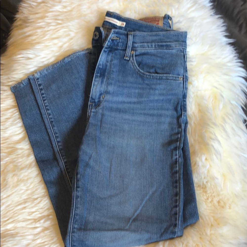 Levi’s High Rise Straight Jeans